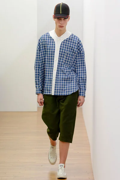 Look 38